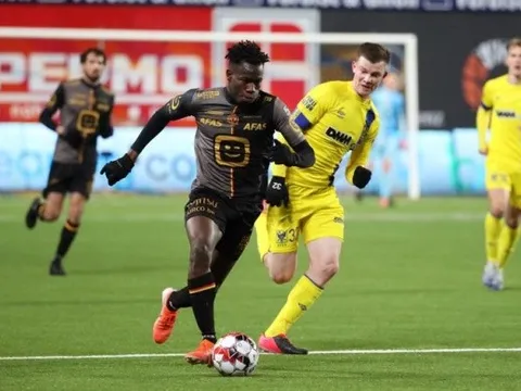 CHÍNH THỨC! Man City hoàn tất chữ ký tân binh đầu tiên Hè này