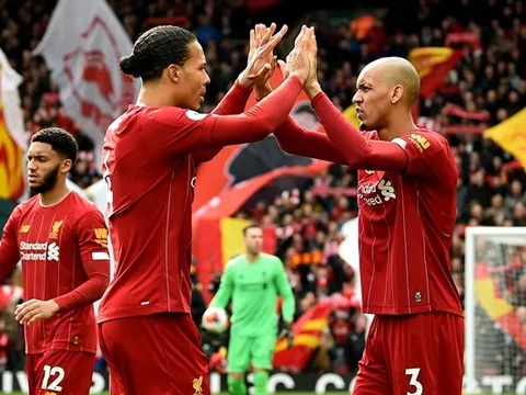 Van Dijk đăng video tập luyện, Klopp báo tin vui cho fan Liverpool
