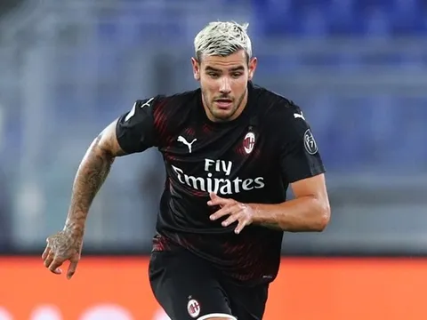 “Cậu ấy sẽ trở thành 1 hậu vệ cánh hàng đầu thế giới”