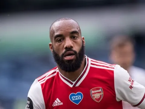 Dự phòng cho Ronaldo, Juventus lên kế hoạch mua "kẻ thất sủng" tại Arsenal