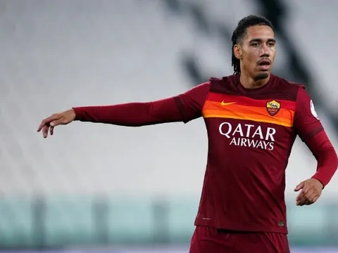 AS Roma đưa đề xuất mới cho M.U vụ Smalling