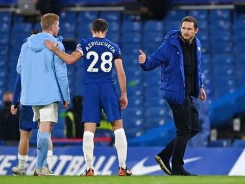 Học trò sa sút, Lampard chấn chỉnh ngay trong phòng thay đồ