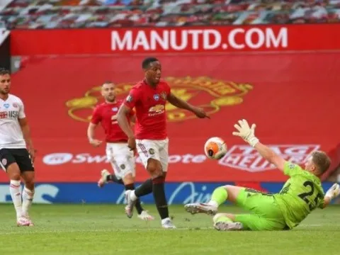 "Martial che giấu bản thân, đôi khi thiếu nhiệt huyết"