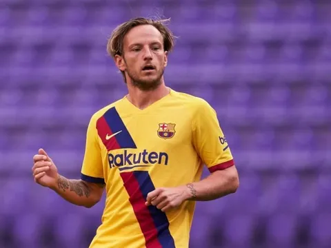 Arsenal gây sốc với quyết định mang "người thừa" Barcelona về Emirates