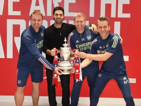 Ljungberg ra đi, Arteta chốt ngay gương mặt thay thế