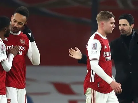 Robert Pires dự đoán thành tích của Arsenal ở mùa giải 2020-2021