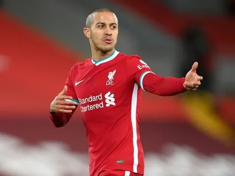 Hàng công Liverpool bế tắc, Thiago lập tức chỉ ra 3 "cứu tinh"