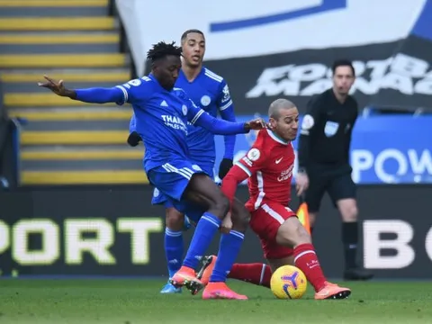Thê thảm ở Liverpool, Thiago Alcantara có thể quay về Bayern Munich