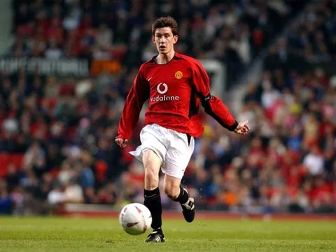 2 danh thủ Man United làm người đại diện bất đắc dĩ