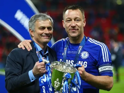 John Terry tiết lộ sự thật mối quan hệ giữa Mourinho với Liverpool