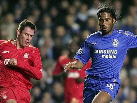 'Bàn thắng đó của Drogba là không tưởng, và tôi chẳng làm được gì nhiều'