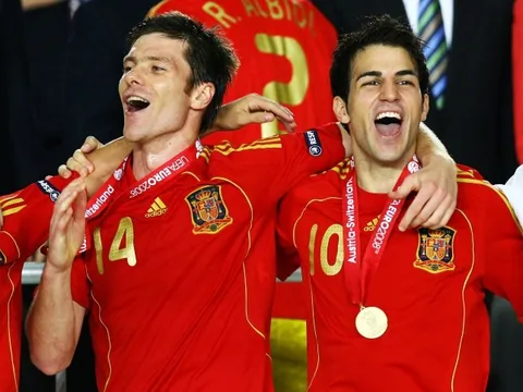 Fabregas: "Arsenal đã bỏ lỡ anh ấy, mẫu cầu thủ rất cần thiết"