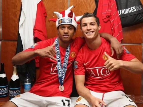 Cựu sao MU: "Ronaldo lộ rõ ý định rời khỏi CLB trong thời gian còn thi đấu"