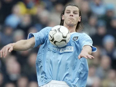 "Gia nhập Man City là quyết định tồi tệ nhất của tôi"