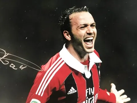 Giampaolo Pazzini: Người ghi 3 bàn trong ngày khai sân Wembley
