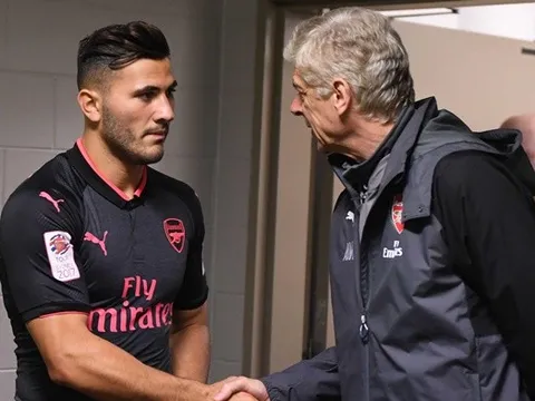Giáo sư Wenger từng ca ngợi Kolasinac như thế nào?