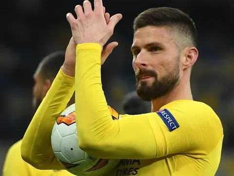 Giroud: "Tôi có mục tiêu lớn nhưng cần được thi đấu nhiều hơn"
