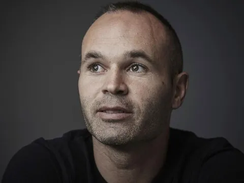 Giữa bão COVID-19, Iniesta bất ngờ gửi thông điệp vô cùng ý nghĩa