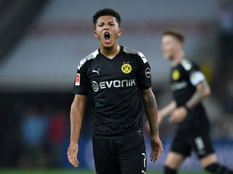 Giúp Dortmund thắng trận, Sancho lập được kỷ lục "vô tiền khoáng hậu"