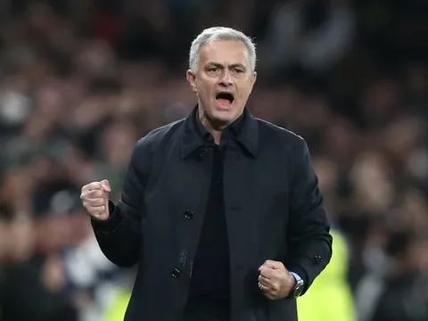 Giúp sức Mourinho, sao Spurs lớn tiếng "đe dọa" Man Utd, Liverpool