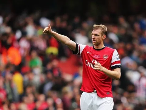 'Anh ta giống như anh trai của tôi tại Arsenal vậy'