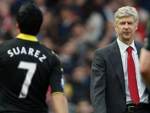 Góc hồi ức: "Họ đang hút cái gì ở Emirates vậy"