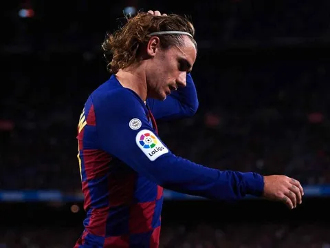 Sai lầm của Griezmann khiến Barca thêm hỗn loạn