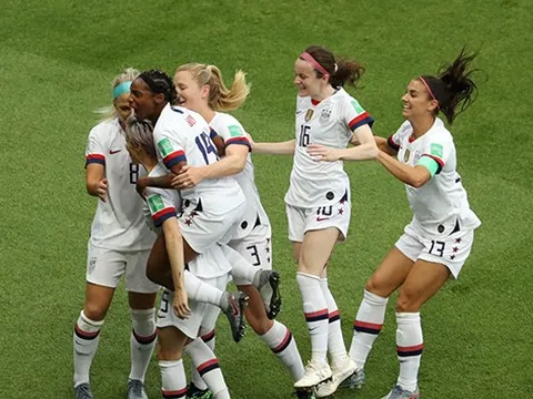 Hạ chủ nhà, 'Ác mộng' của Thái Lan giành vé vào bán kết World Cup