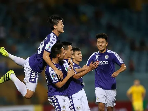 CLB Hà Nội gọi, chờ Becamex Bình Dương trả lời