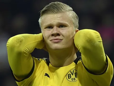 "Haaland xuất sắc nhưng cậu ta không có chỗ trong đội hình của Bayern vào lúc này"