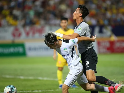 HAGL thua trắng Nam Định: Bầu Đức lại khó ăn nói...