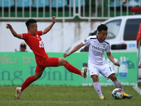 5 điểm nhấn vòng 20 V-League: HAGL, TP.HCM bại trận; Hà Nội độc chiếm ngôi đầu