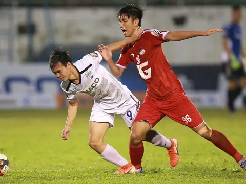 Lãnh đạo HAGL: "Thật sự quá bất công cho Văn Toàn"