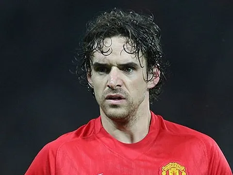 Hargreaves nhắn Solskjaer: "Chi 180 triệu bảng, mua 2 cái tên đó"