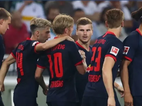 Hậu ký hợp đồng, "khát vọng" của Bayern đã "đáp lễ" Leipzig xuất sắc đến thế nào?