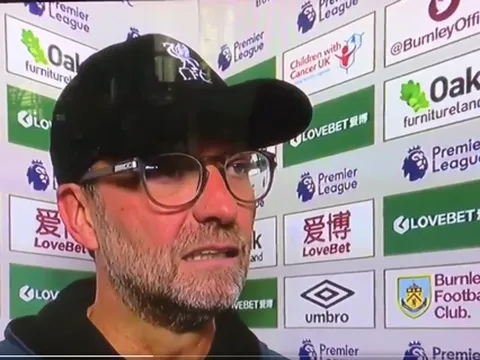 Hay tin sét đánh, Klopp sửng sốt biến sắc: "Đùa à? Làm sao có thể?"