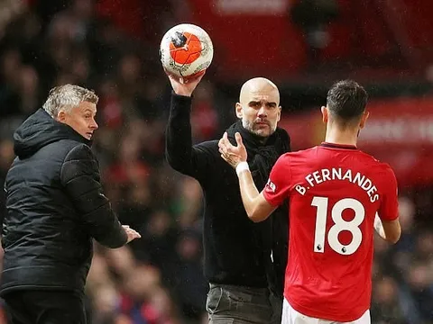 Hết bảo Pep im miệng, Fernandes lại bị phanh phui mắng đồng đội: "Cút đi, thái độ như sh*t"