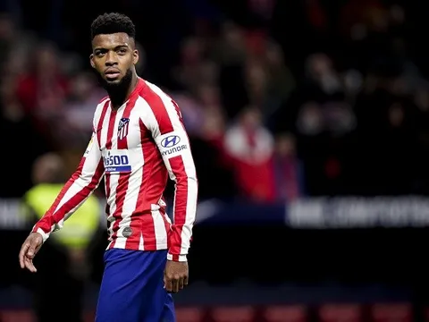 Không được xem trọng, mục tiêu của Arsenal, MU có thể rời Atletico