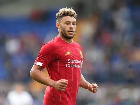 'Tôi có một chiếc đầu gối mới, và tôi tôn trọng điều đó'