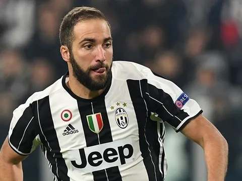 Lộ lí do khiến Higuain chưa thể trở về Juventus