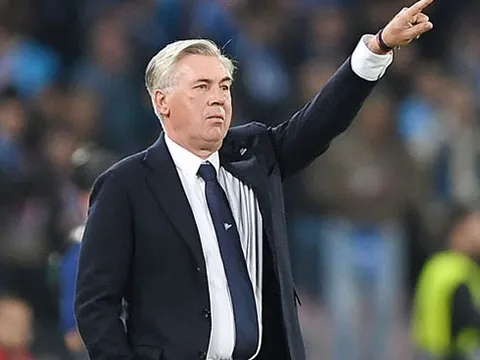 HLV Ancelotti hé lộ 'bom tấn' sắp gia nhập Napoli