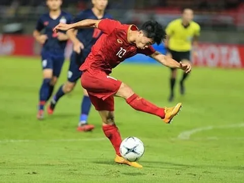 HLV Đặng Phương Nam: "Ai chê Công Phượng chứng tỏ chưa đá bóng"