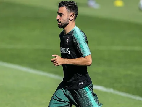 HLV Klopp: "Thật không hay nếu cậu ấy gia nhập Man Utd"