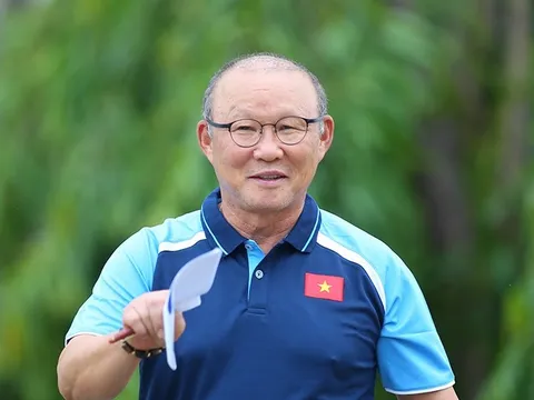 HLV Park Hang-seo: "Bóng đá Việt Nam đang thiếu tài năng trẻ"