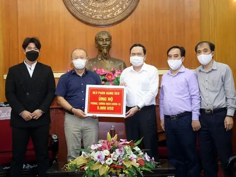 HLV Park Hang-seo “tiếp sức” cho cuộc chiến chống dịch Covid-19