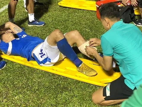 HLV Phạm Minh Đức: 'Hải Huy bị gãy chân là do... "