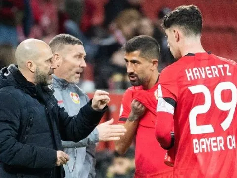 HLV ra giá cho mục tiêu của Liverpool: 'Cậu ấy còn chơi được piano nữa, phải hơn 100 triệu'