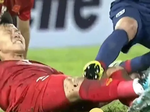 Hòa tiếc nuối, fan Việt Nam phẫn nộ: "Cậu ta quá tiểu xảo"