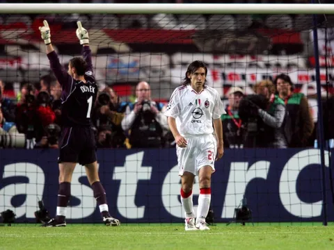 Hội chứng Istanbul ám ảnh cả đời Andrea Pirlo