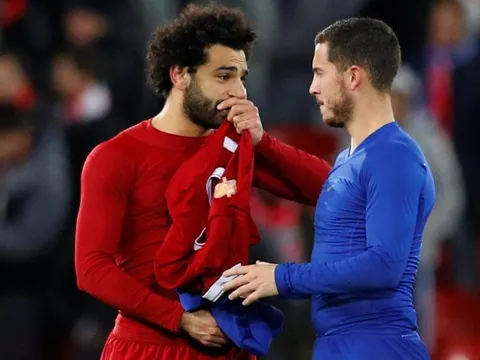 Hơn 130.000 CĐV chọn cái tên xuất sắc hơn giữa Eden Hazard và Mo Salah